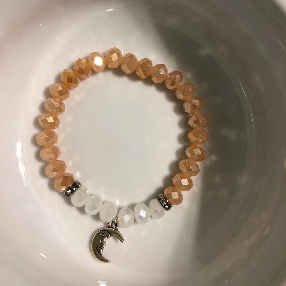 Bead bracelet
